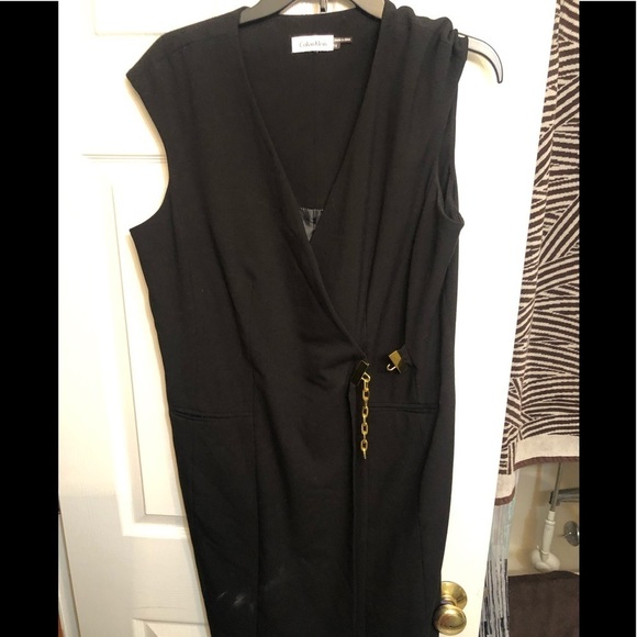 Calvin Klien size 14 black wrap dress with hidden zip gold detail - Picture 4 of 9